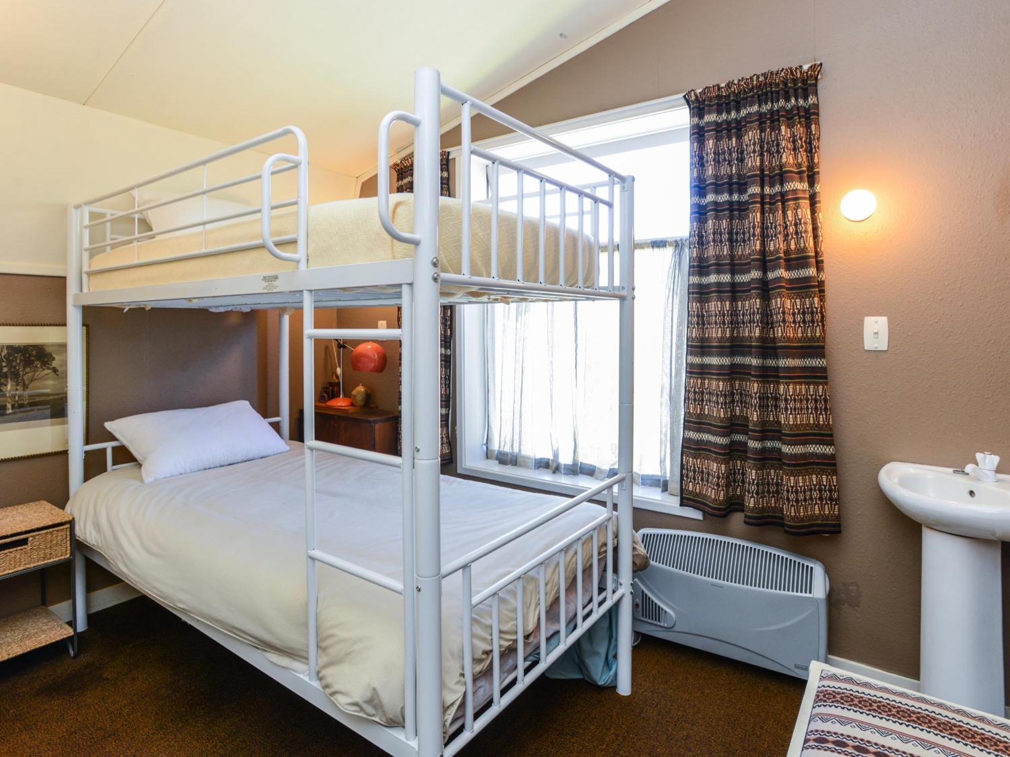 Jacaranda Lodge - Napier Hill Holiday Home Kültér fotó
