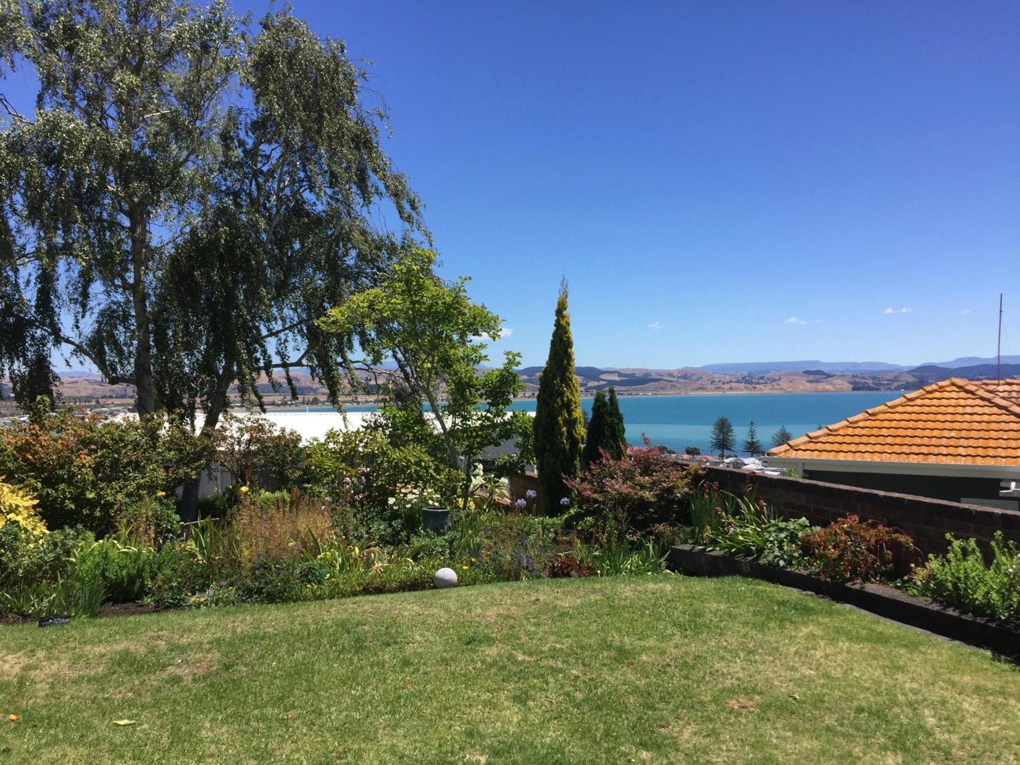 Jacaranda Lodge - Napier Hill Holiday Home Kültér fotó
