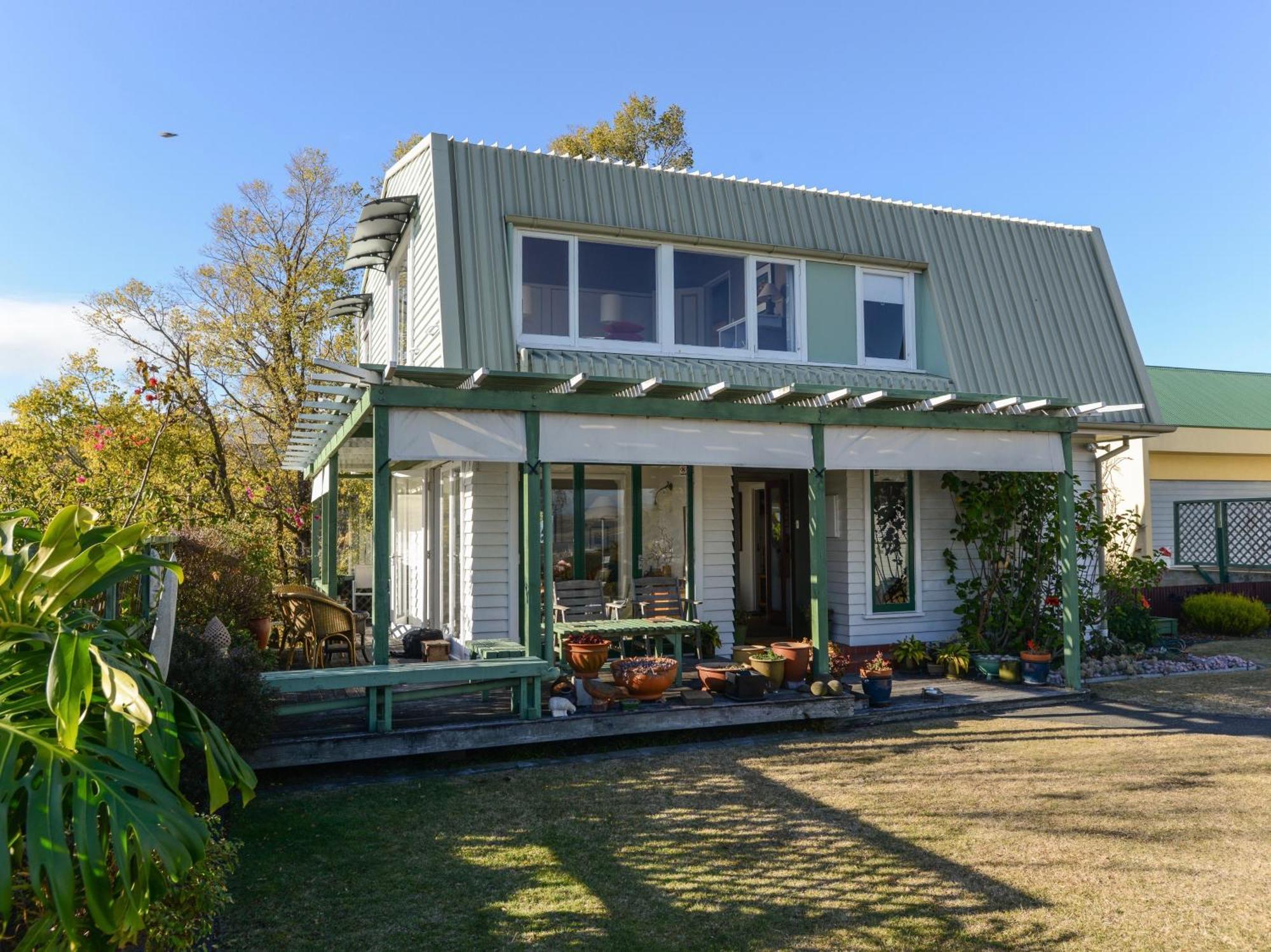 Jacaranda Lodge - Napier Hill Holiday Home Kültér fotó