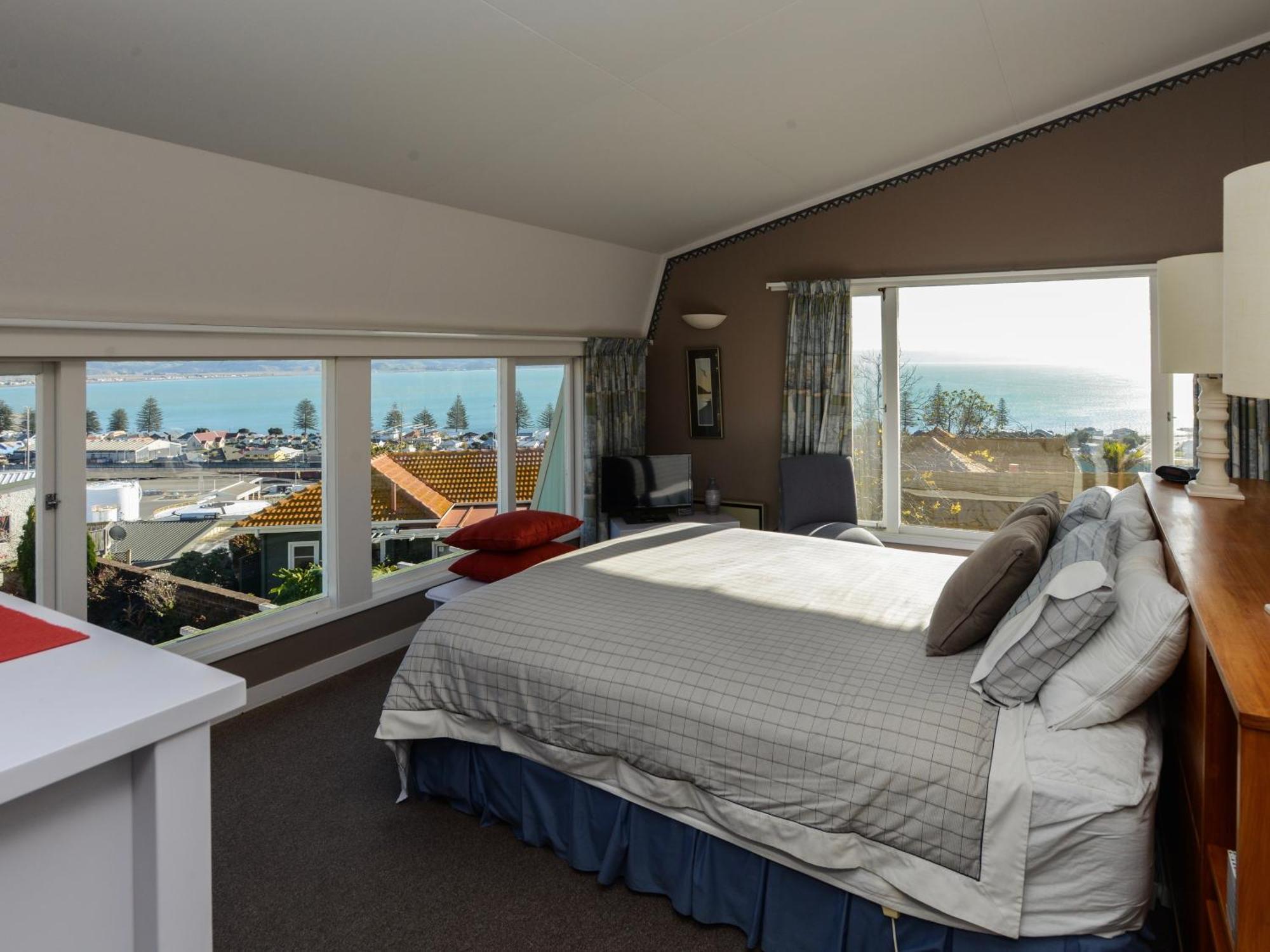 Jacaranda Lodge - Napier Hill Holiday Home Kültér fotó